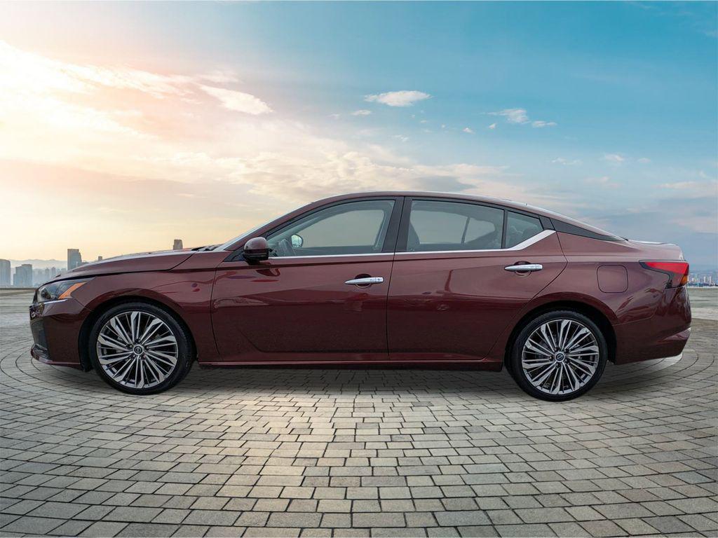 used 2023 Nissan Altima car, priced at $20,729