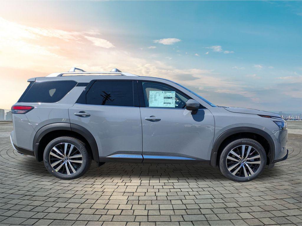 new 2025 Nissan Pathfinder car, priced at $49,122