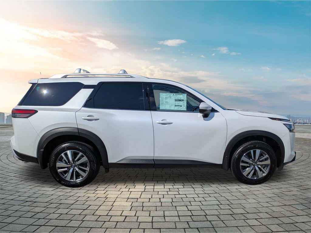 new 2025 Nissan Pathfinder car, priced at $43,516