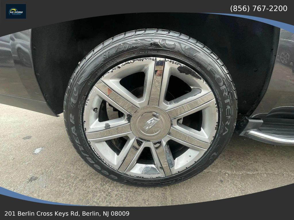 used 2017 Cadillac Escalade car, priced at $20,991