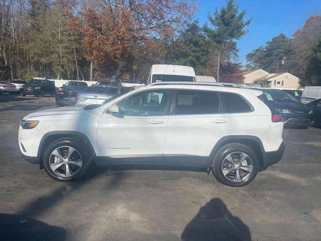 used 2019 Jeep Cherokee car, priced at $14,991