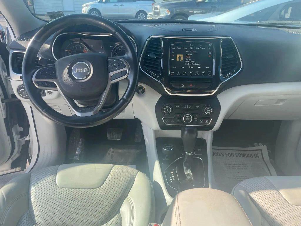 used 2019 Jeep Cherokee car, priced at $14,991