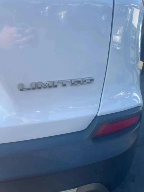 used 2019 Jeep Cherokee car, priced at $14,991