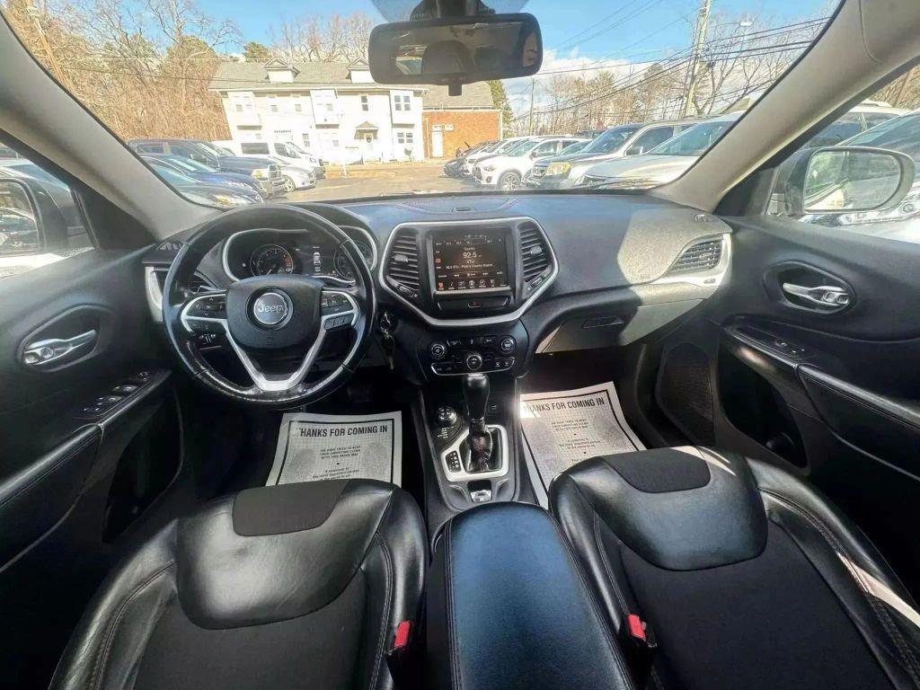 used 2016 Jeep Cherokee car, priced at $12,991