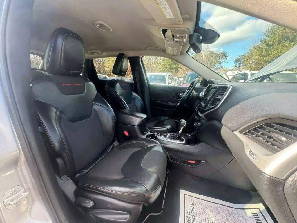 used 2016 Jeep Cherokee car, priced at $12,991