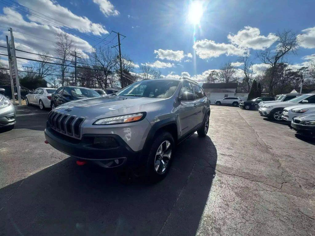 used 2016 Jeep Cherokee car, priced at $12,991