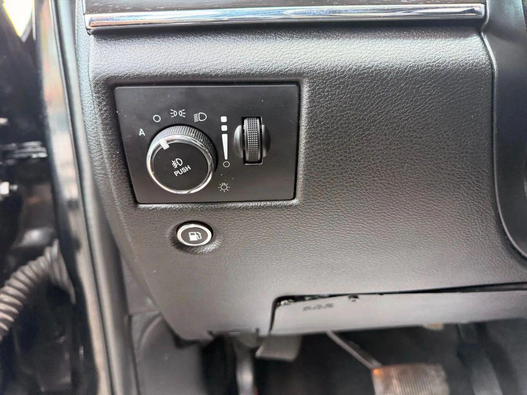 used 2017 Jeep Grand Cherokee car, priced at $12,991