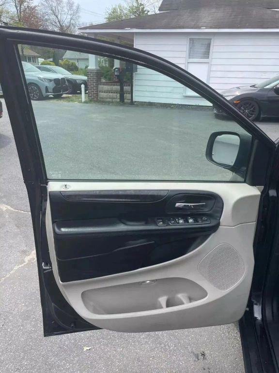 used 2015 Dodge Grand Caravan car, priced at $4,481