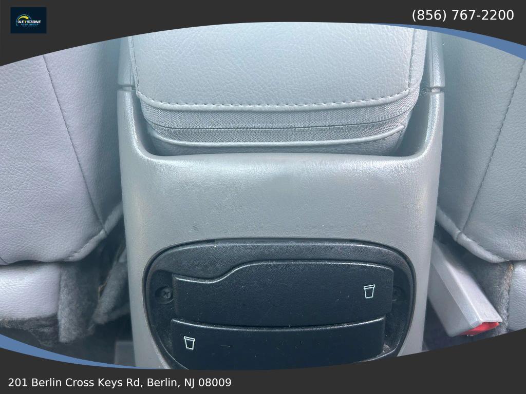 used 2005 Mercury Sable car, priced at $3,991