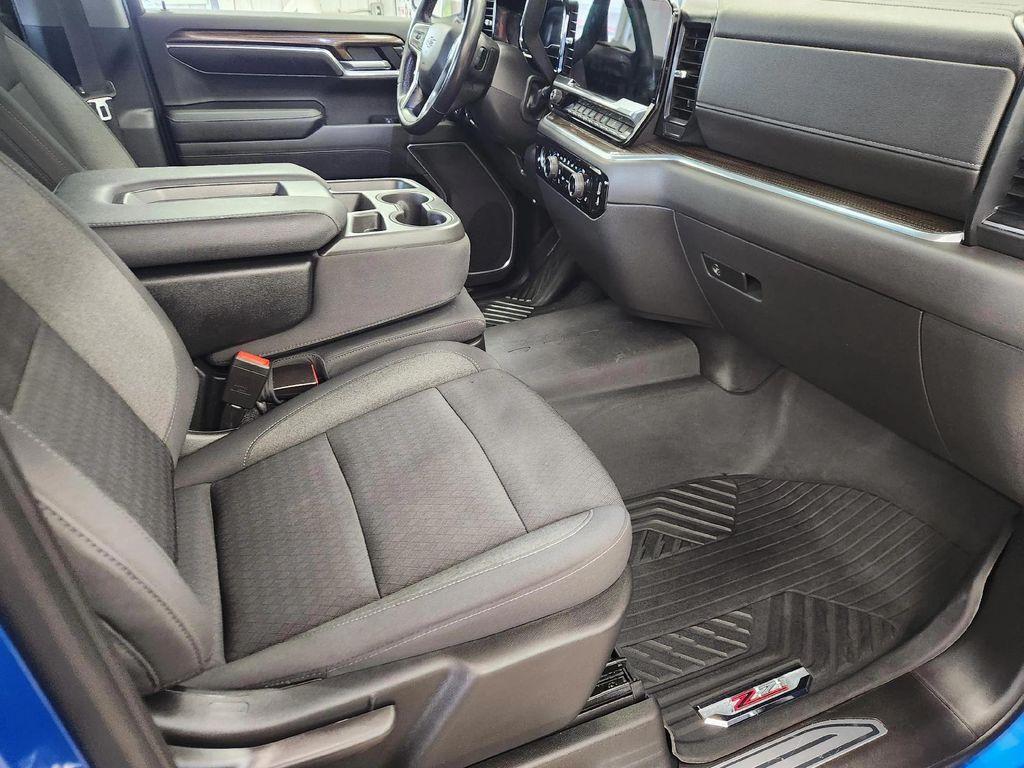 used 2022 Chevrolet Silverado 1500 car, priced at $38,995