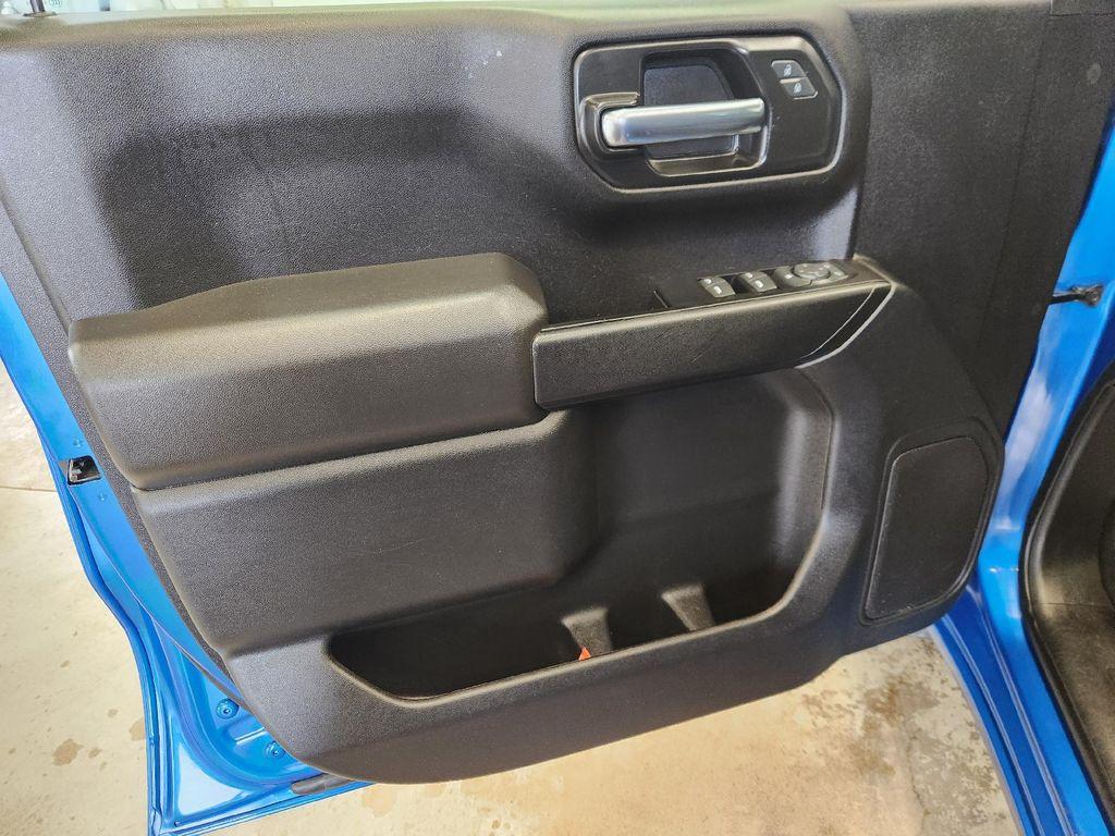 used 2022 Chevrolet Silverado 1500 car, priced at $29,995