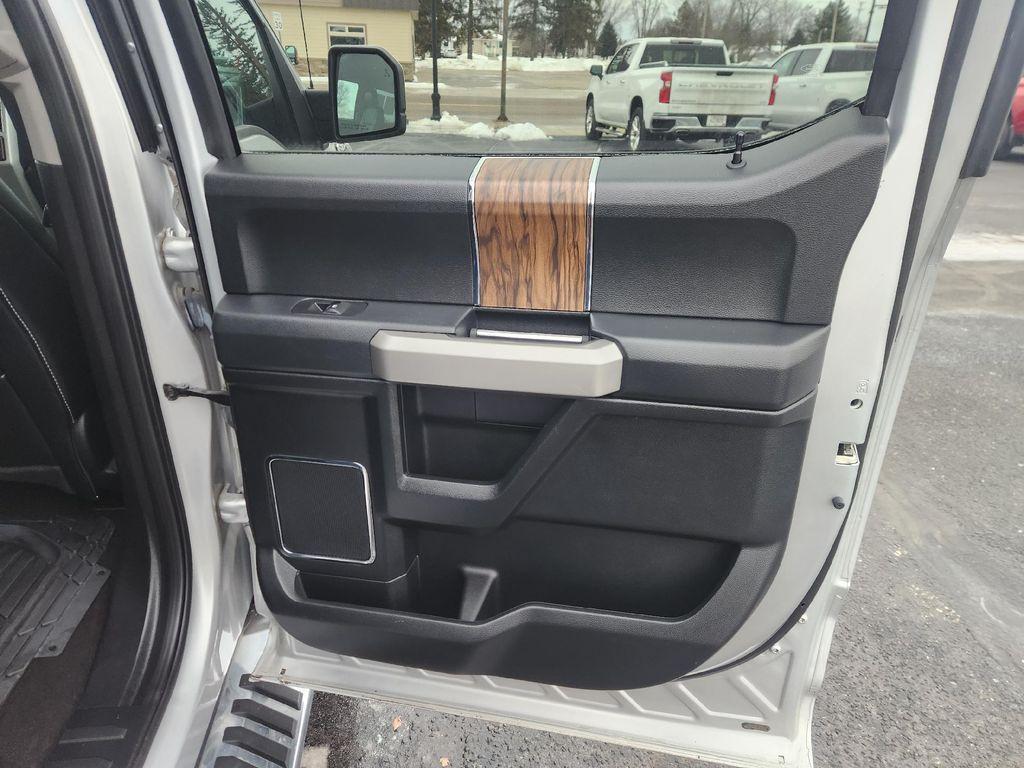 used 2019 Ford F-150 car, priced at $39,995