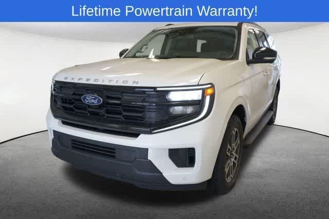 new 2026 Ford Expedition car, priced at $73,050