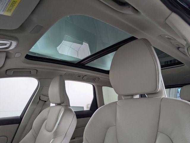 used 2024 Volvo XC60 Recharge Plug-In Hybrid car, priced at $47,200