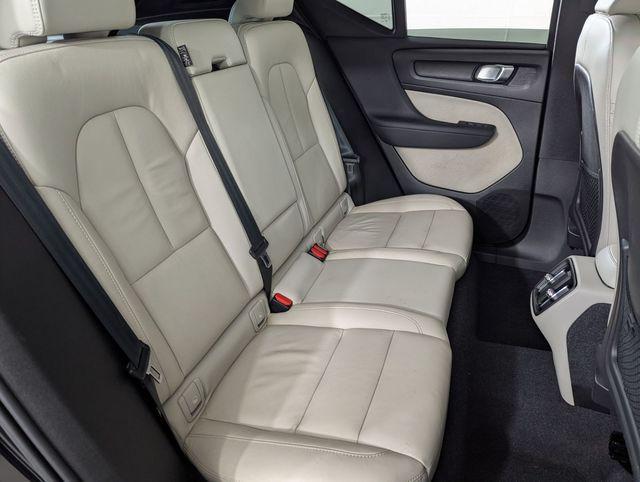 used 2023 Volvo XC40 car, priced at $25,800
