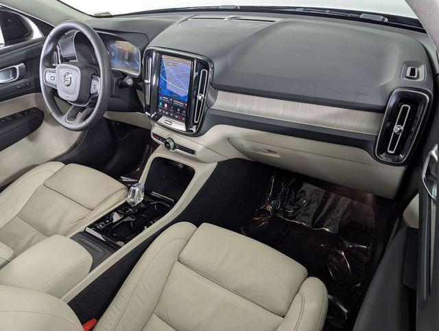 used 2023 Volvo XC40 car, priced at $25,800