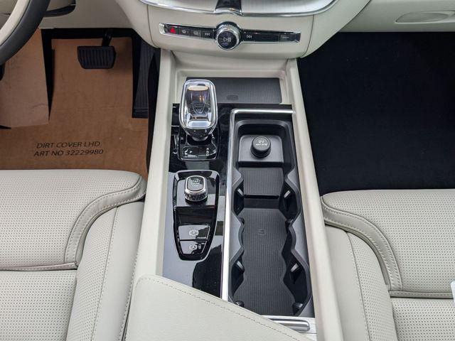 new 2026 Volvo XC60 car, priced at $59,635