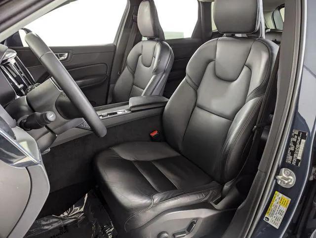 used 2023 Volvo XC60 car, priced at $31,200