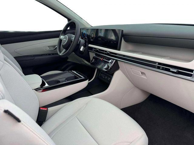 new 2026 Hyundai TUCSON Hybrid car, priced at $35,701