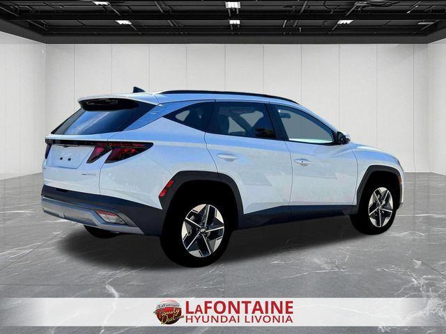 new 2026 Hyundai TUCSON Hybrid car, priced at $35,701