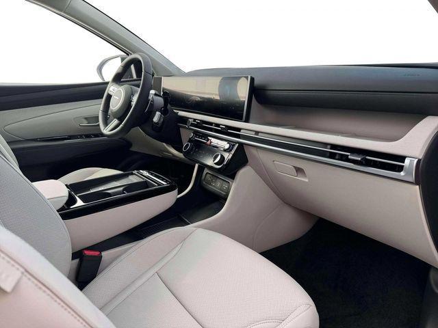 new 2026 Hyundai TUCSON Hybrid car, priced at $44,095