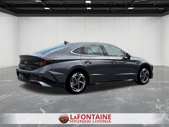 new 2026 Hyundai Sonata car, priced at $28,515