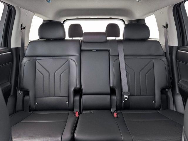new 2026 Hyundai SANTA FE HEV car, priced at $41,031