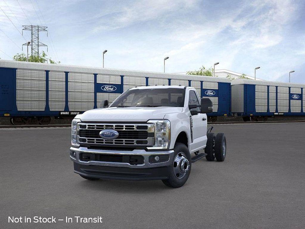 new 2026 Ford F-350 car, priced at $62,695