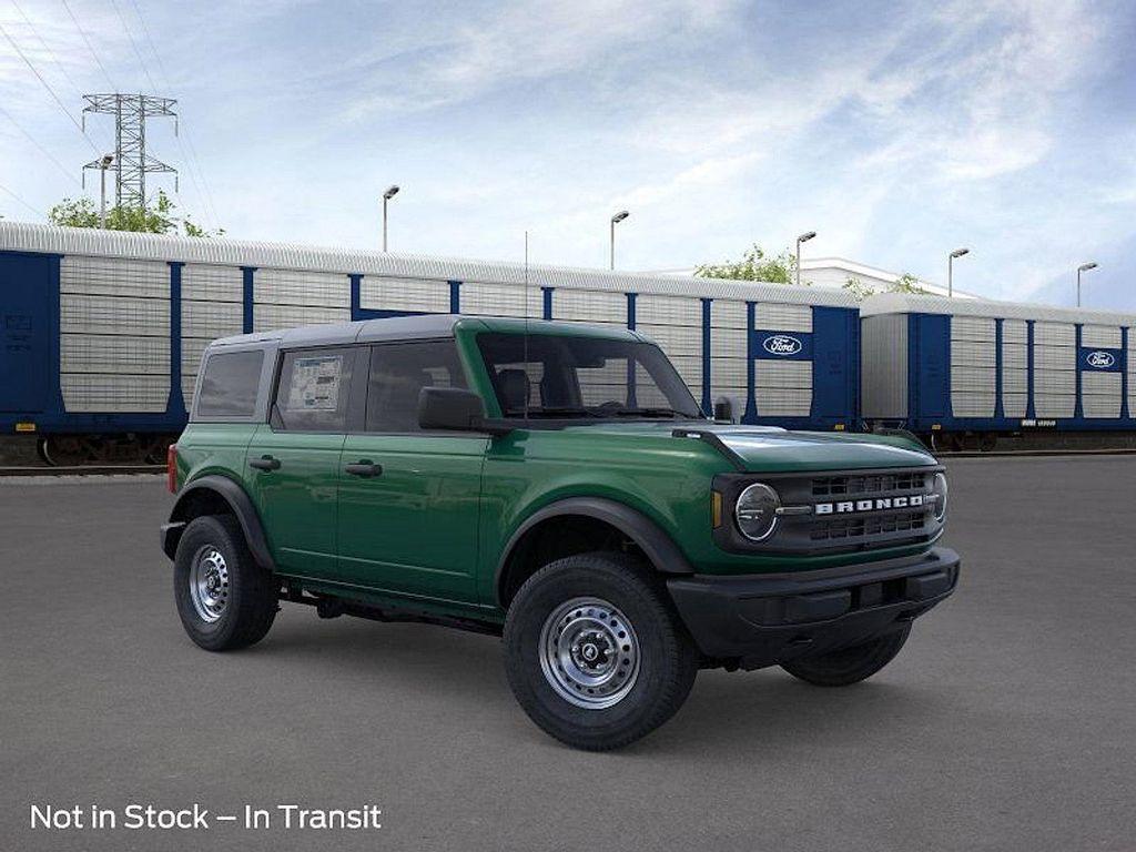 new 2025 Ford Bronco car, priced at $44,180