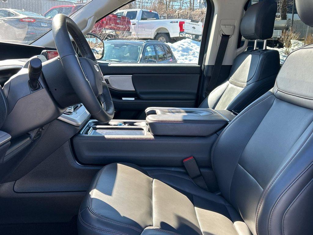 used 2025 Ford Expedition car, priced at $60,498