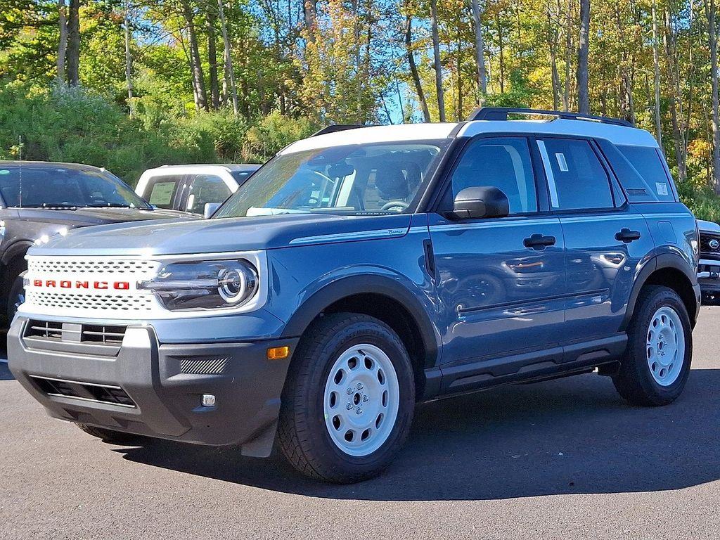 new 2025 Ford Bronco Sport car, priced at $39,860