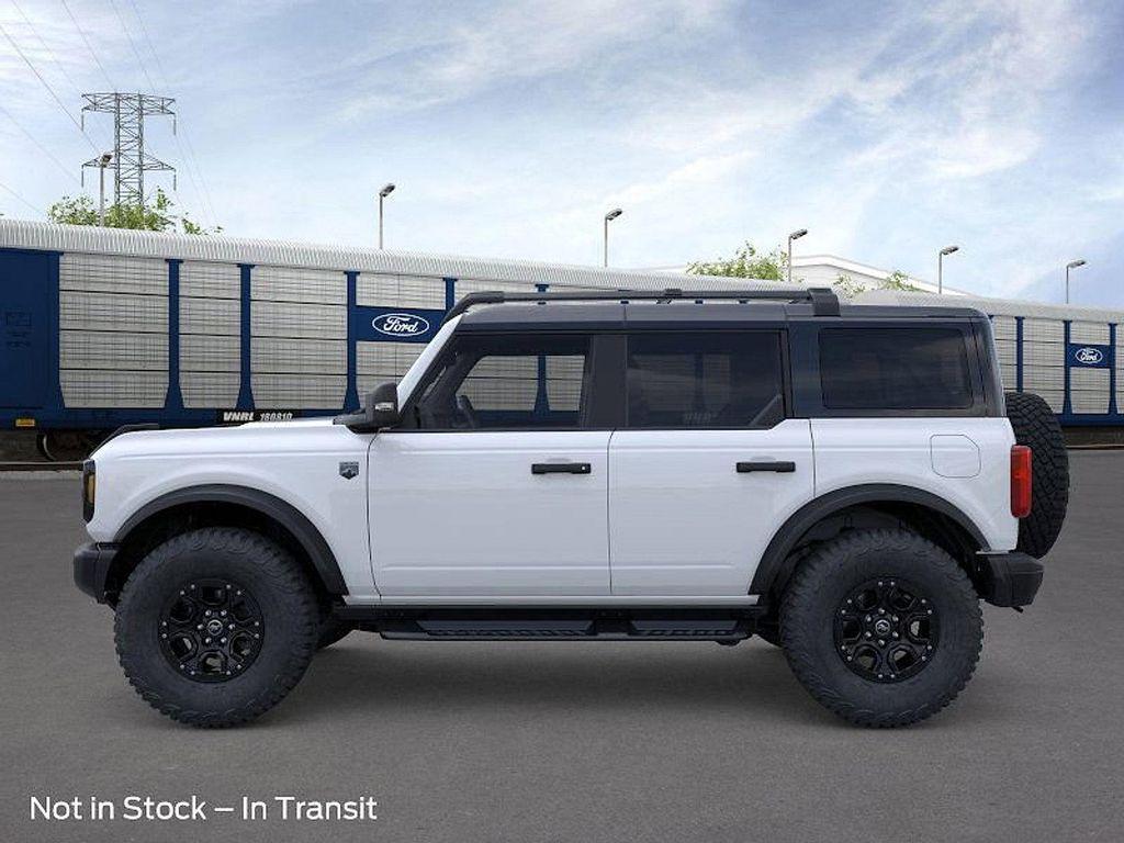 new 2025 Ford Bronco car, priced at $60,175