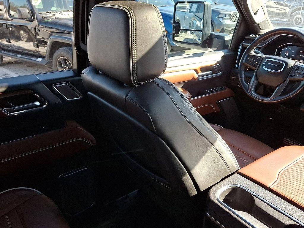 used 2024 GMC Sierra 2500 car, priced at $77,598