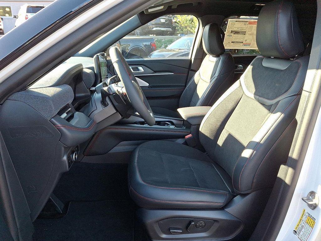 new 2025 Ford Explorer car, priced at $63,110