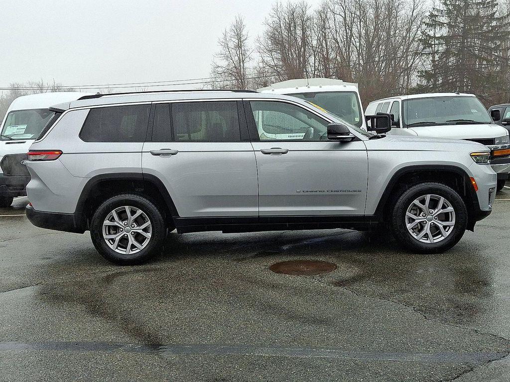 used 2021 Jeep Grand Cherokee L car, priced at $25,698