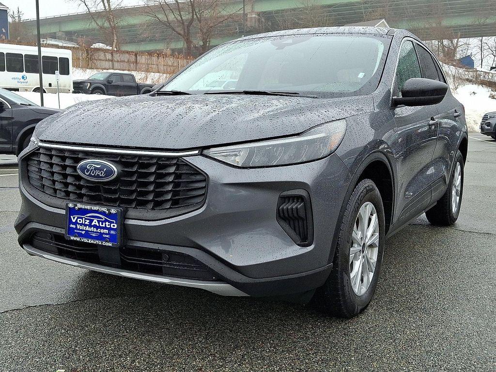 used 2024 Ford Escape car, priced at $21,295