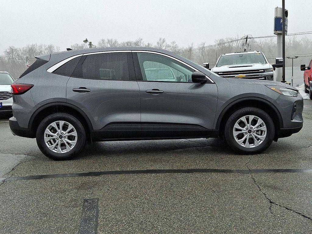 used 2024 Ford Escape car, priced at $21,295