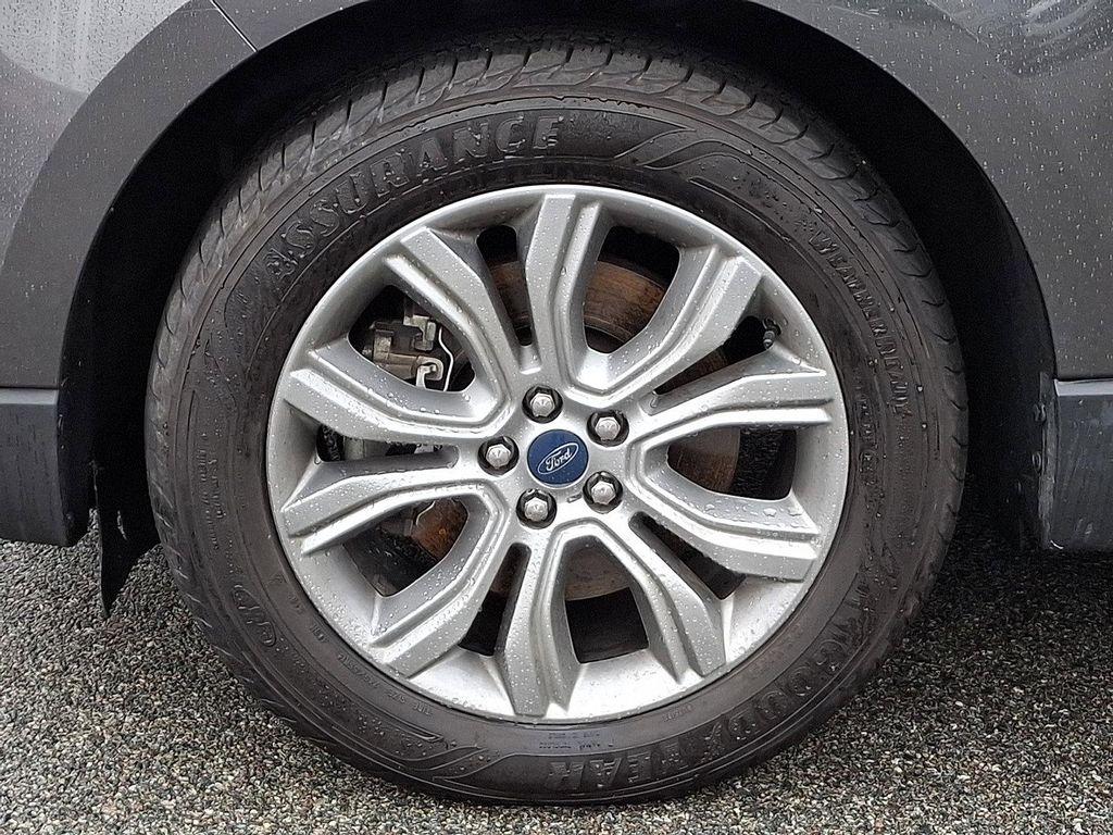 used 2019 Ford Edge car, priced at $15,490