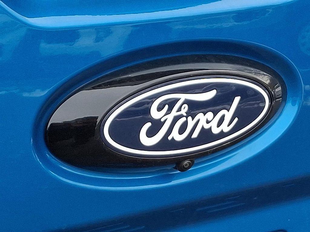 new 2025 Ford Maverick car, priced at $33,080