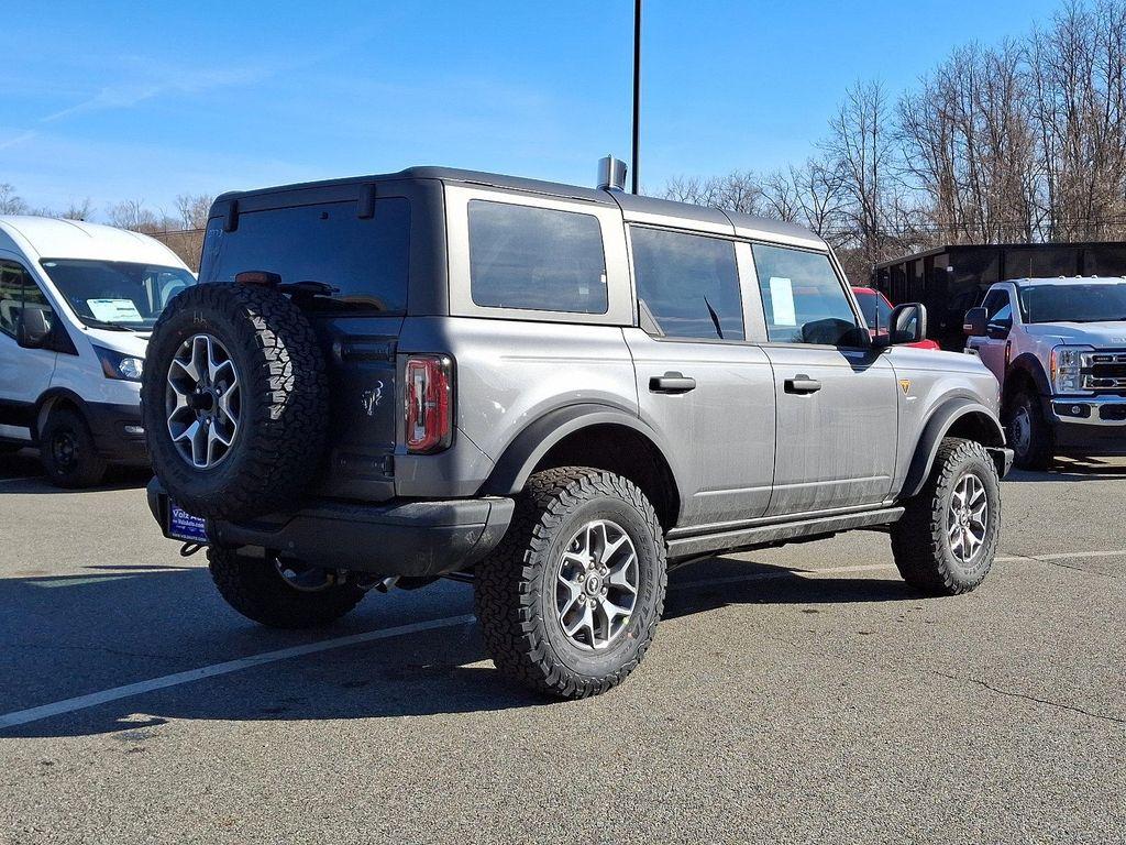 new 2025 Ford Bronco car, priced at $60,644