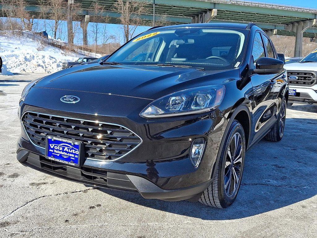 used 2022 Ford Escape car, priced at $25,990