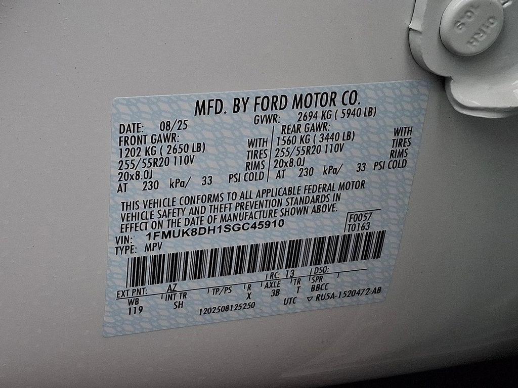 new 2025 Ford Explorer car, priced at $52,165