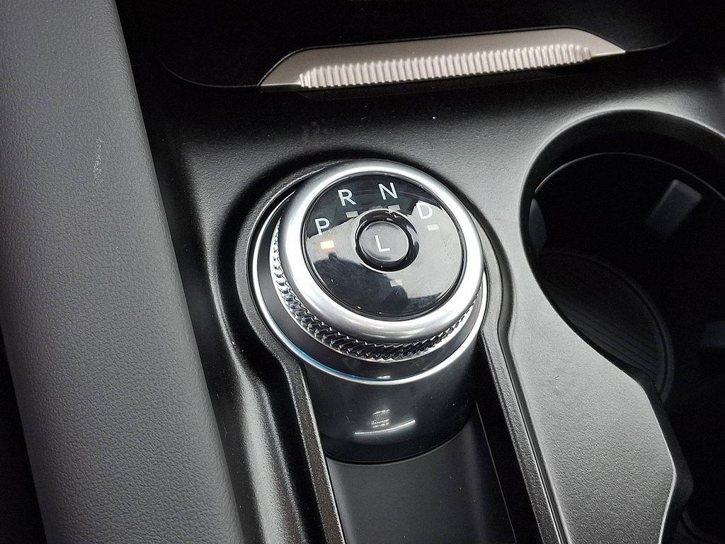 new 2025 Ford Explorer car, priced at $52,165