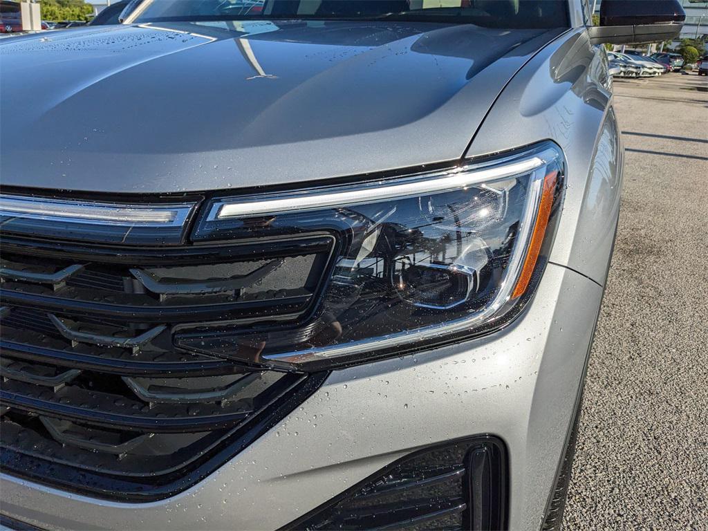 new 2026 Volkswagen Atlas Cross Sport car, priced at $48,864