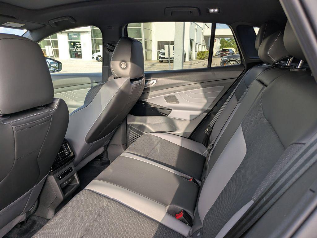 new 2026 Volkswagen ID.4 car, priced at $52,221