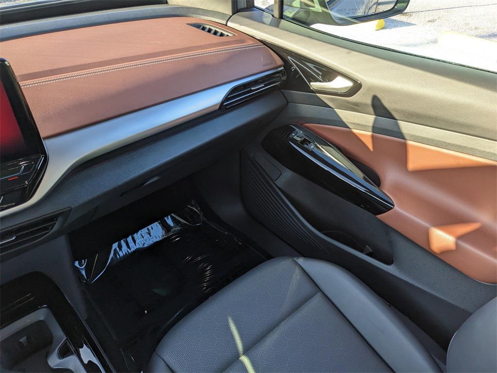 used 2022 Volkswagen ID.4 car, priced at $21,988