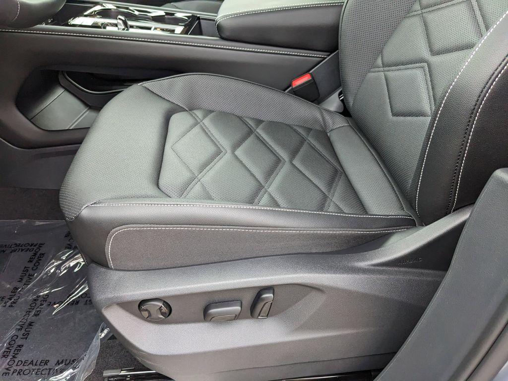 new 2026 Volkswagen Atlas car, priced at $46,216