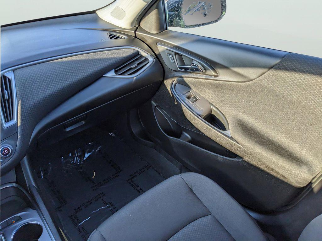 used 2024 Chevrolet Malibu car, priced at $16,499