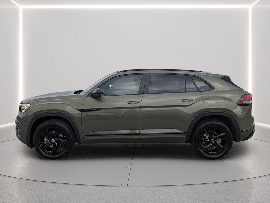 new 2026 Volkswagen Atlas Cross Sport car, priced at $47,864