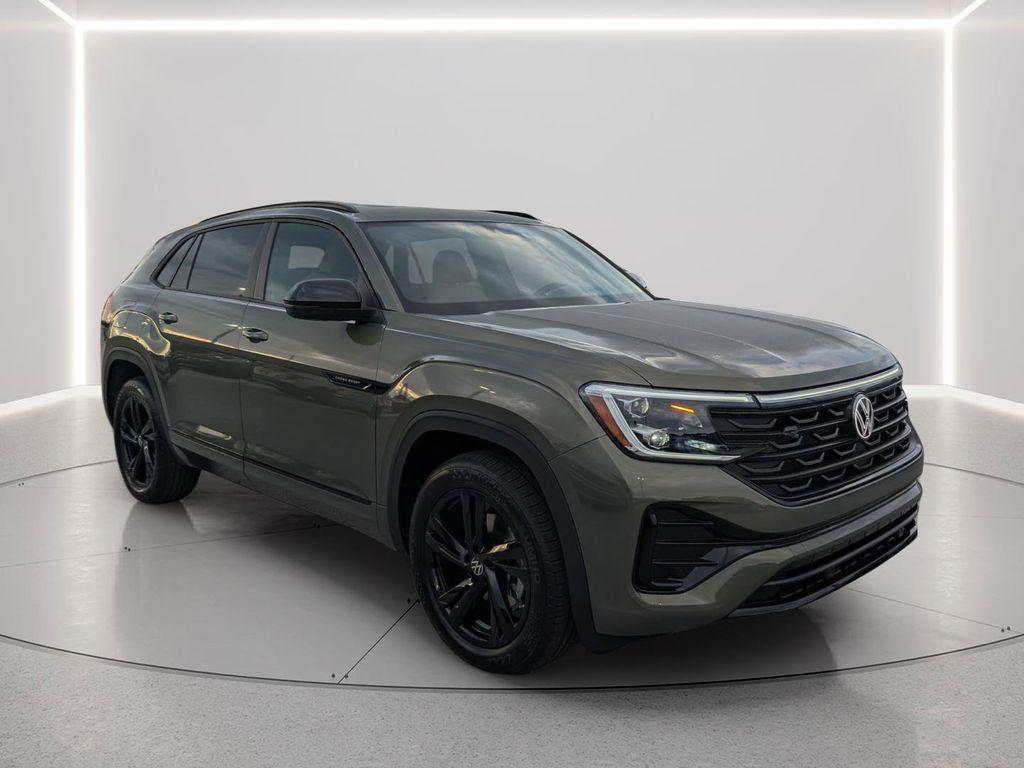 new 2026 Volkswagen Atlas Cross Sport car, priced at $47,864